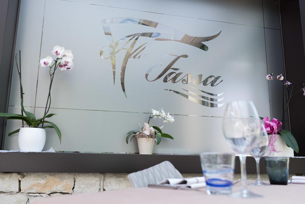 Locanda Fassa 브렌조네 술 가르다 외부 사진